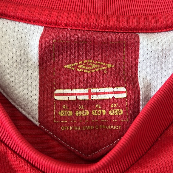 England Authentic Soccer Jersey - Picture 2 of 3
